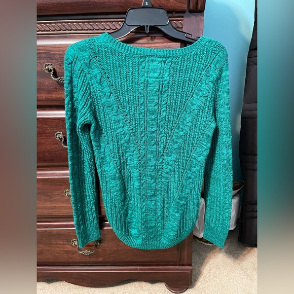 Sweater - Picture 2 of 2